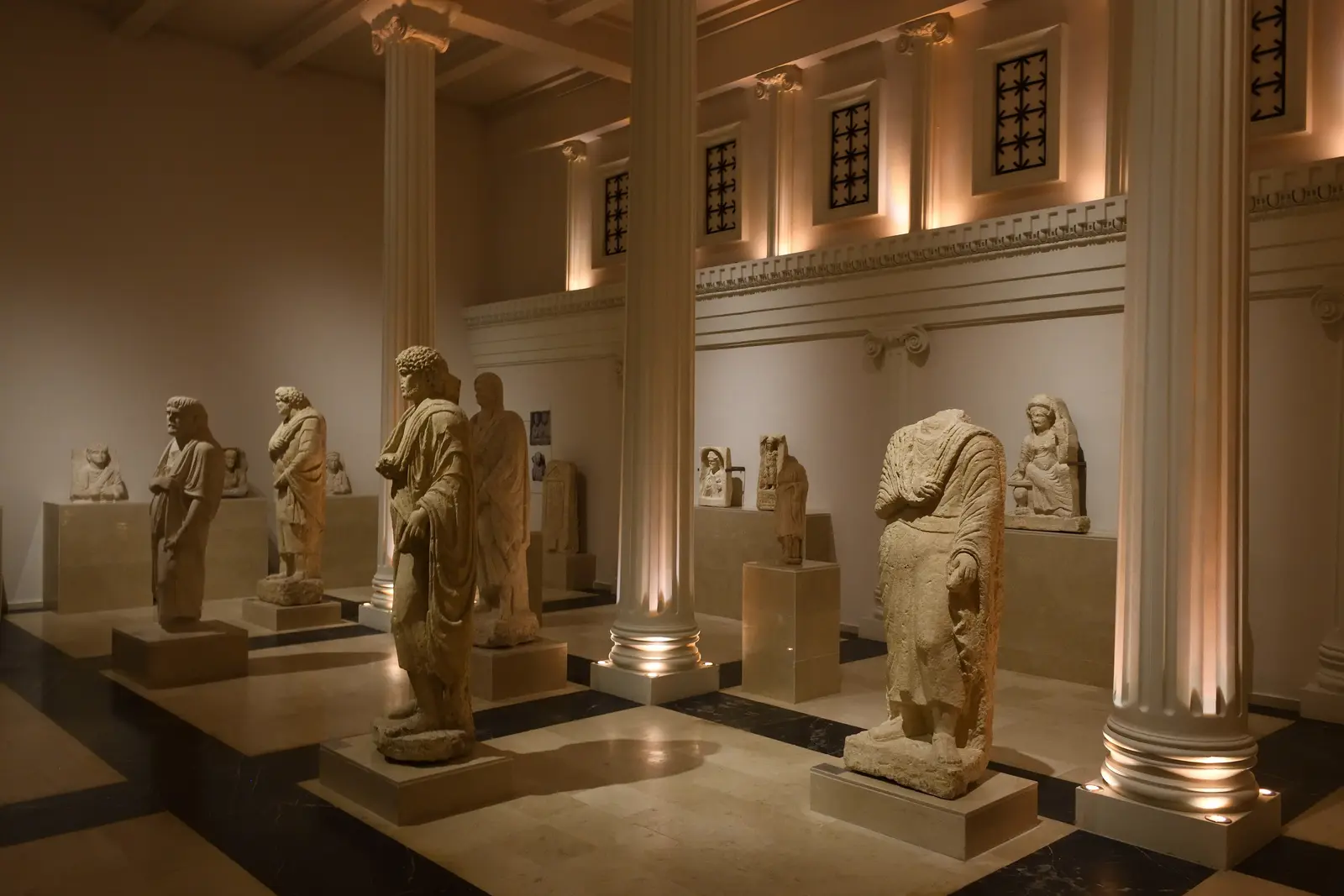 Zeugma Mozaik Müzesi Çingene Kızı mozaiği